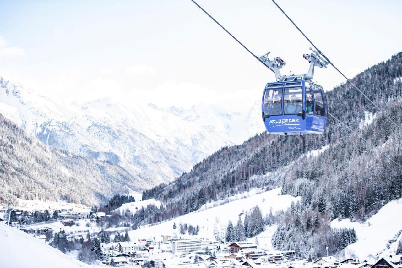 Haus Fischer Pettneu am Arlberg Buitenkant foto